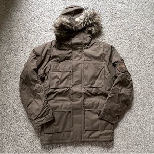 Eddie Bauer Mens superior down parka. Medium, like new condition!